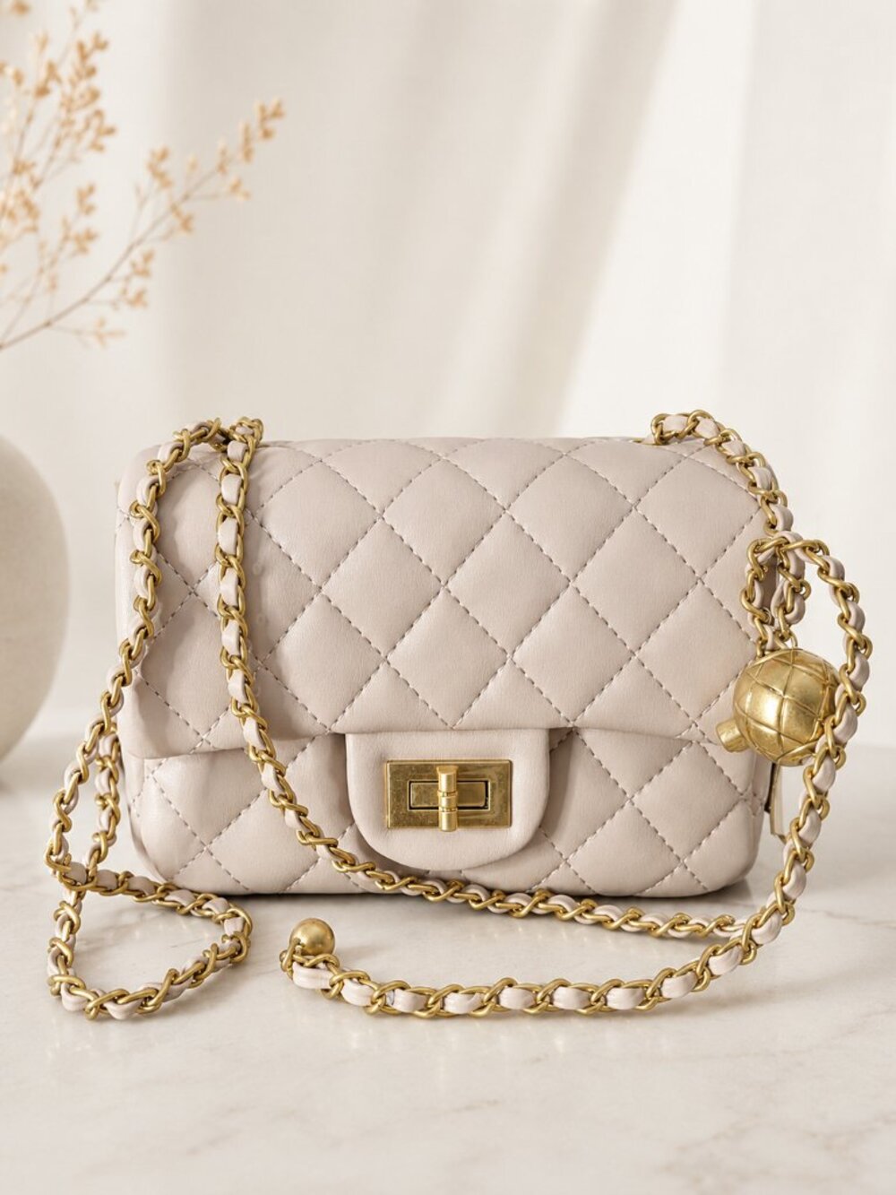Étoile Mini Quilted Leather Crossbody – Beige